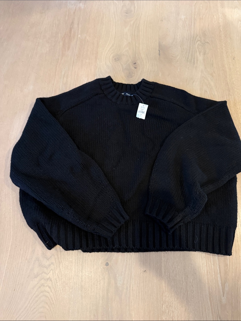 Women’s Gap Black Knit Crewneck Sweater